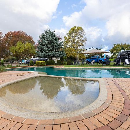 Nrma Bairnsdale Riverside Holiday Park المظهر الخارجي الصورة