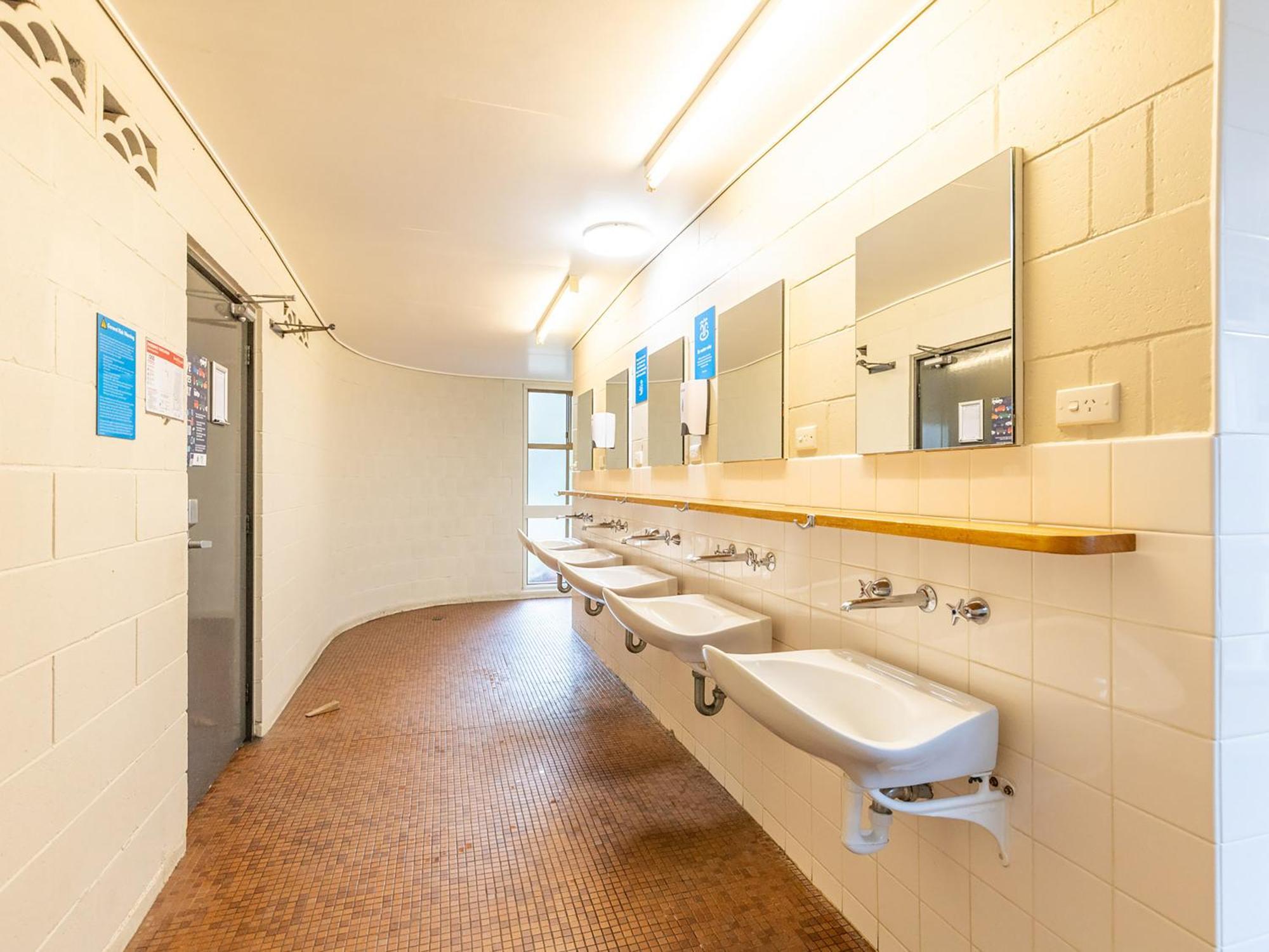 Nrma Bairnsdale Riverside Holiday Park المظهر الخارجي الصورة